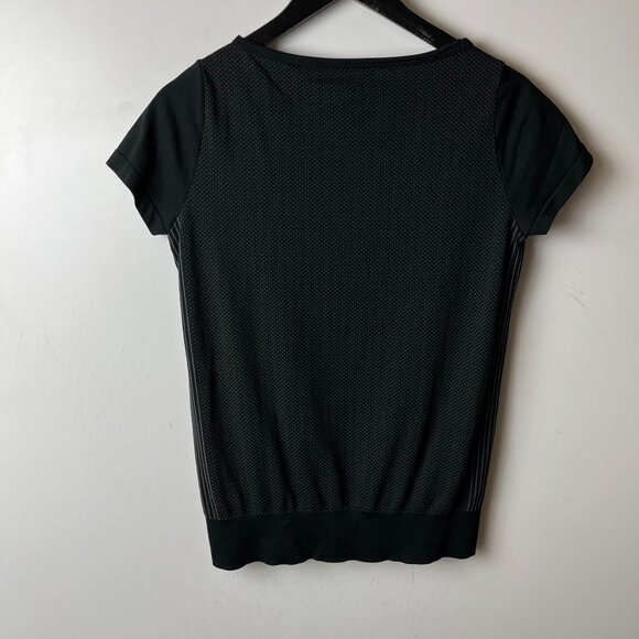 Nike Dri-Fit T Shirt Womens Black Medium M Sportswear Athletic Minimal Plain Tee - Picture 9 of 10